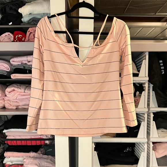 NWOT Guess Pink Long Sleeve Shirt With Black Stripes - Picture 1 of 5